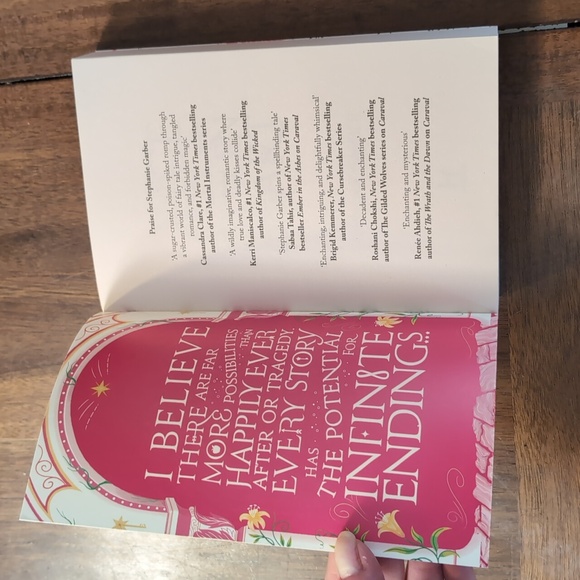 Once Upon a Broken Heart Book- Stephanie Garber (UK edition) - Picture 2 of 9